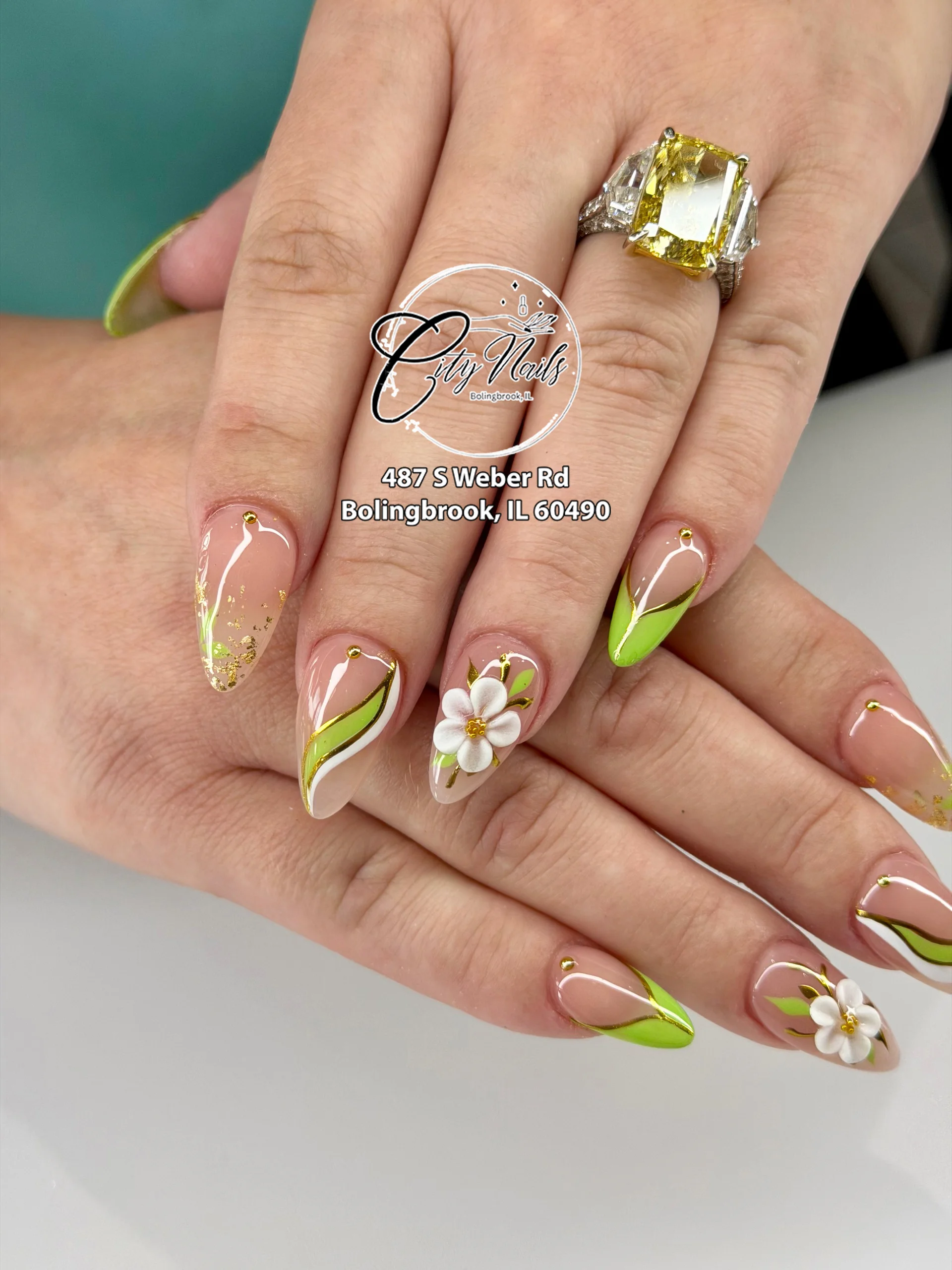 City Nails